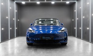 Tesla Model 3 Performance Black Interior Panoramic Roof Heated Seats and Steering Wheel 4