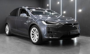 Tesla Model X 100D FULL SELF DRIVING, Low Mileage, CCS, MCU2, Tow Bar, Heated Front Seats 3