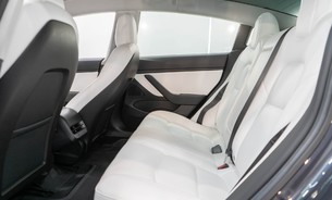 Tesla Model 3 Long Range, FULL SELF DRIVING, White Interior, 19'' Sport Wheels, Pano Roof 6