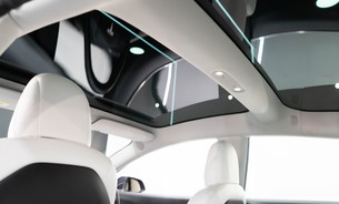 Tesla Model 3 Long Range, FULL SELF DRIVING, White Interior, 19'' Sport Wheels, Pano Roof 8