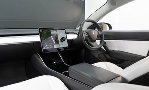 Tesla Model 3 Long Range, FULL SELF DRIVING, White Interior, 19'' Sport Wheels, Pano Roof 2