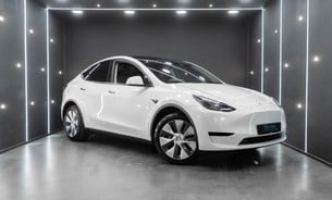 Tesla Model Y Standard Range LFP Battery Heated Seats & Steering Wheel VAT Qualifying 1