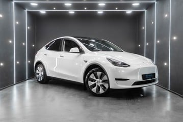 Tesla Model Y Standard Range LFP Battery Heated Seats & Steering Wheel VAT Qualifying