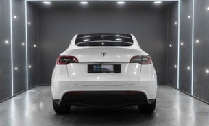 Tesla Model Y Standard Range LFP Battery Heated Seats & Steering Wheel VAT Qualifying 6