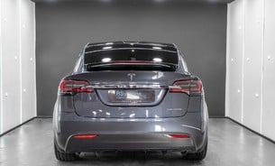 Tesla Model X Long Range Full Self Driving Tow Bar White Interior Sub Zero Hi Fidelity  7