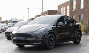 Tesla Model Y Long Range Acceleration Boost Parking Sensors 20" Induction Alloy Wheels  5