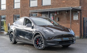 Tesla Model Y Long Range Acceleration Boost Parking Sensors 20" Induction Alloy Wheels  1