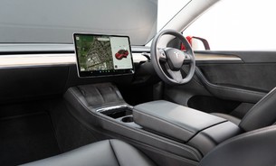 Tesla Model Y Long Range Enhanced Autopilot 20" Induction Alloy Wheels Parking Sensors 2