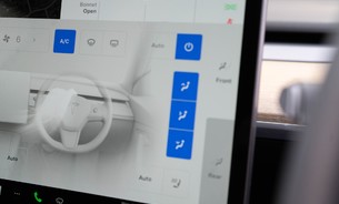 Tesla Model Y Long Range Enhanced Autopilot 20" Induction Alloy Wheels Parking Sensors 14