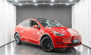 Tesla Model Y Long Range Enhanced Autopilot 20" Induction Alloy Wheels Parking Sensors 1