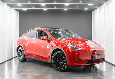Tesla Model Y Long Range Enhanced Autopilot 20" Induction Alloy Wheels Parking Sensors