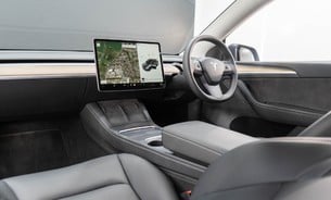 Tesla Model Y Long Range 20" Induction Alloys Pano Roof Black Interior Parking Sensors 2
