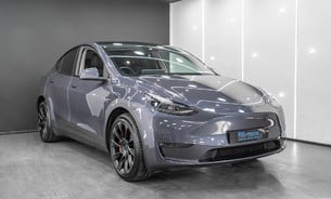 Tesla Model Y Long Range 20" Induction Alloys Pano Roof Black Interior Parking Sensors 5
