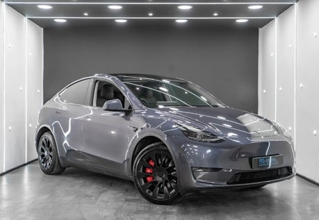 Tesla Model Y Long Range 20" Induction Alloys Pano Roof Black Interior Parking Sensors