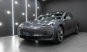 Tesla Model 3 Long Range, Enhanced Autopilot, Auto Lane Change, Navigate on Autopilot 5
