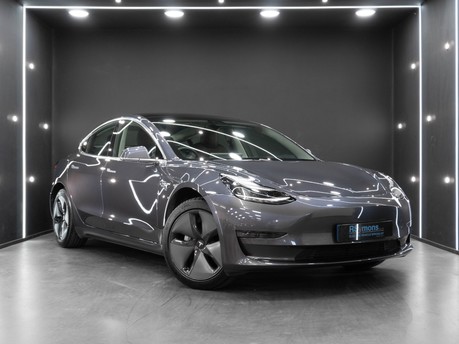 Tesla Model 3 Long Range, Enhanced Autopilot, Auto Lane Change, Navigate on Autopilot