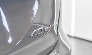 Audi Q4 40 Edition 1 One Owner Adaptive Matrix LEDs Pano Sunroof Heads Up SONOS 8