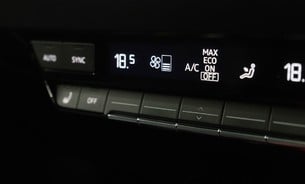 Audi Q4 40 Edition 1 One Owner Adaptive Matrix LEDs Pano Sunroof Heads Up SONOS 29