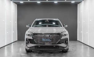 Audi Q4 40 Edition 1 One Owner Adaptive Matrix LEDs Pano Sunroof Heads Up SONOS 4