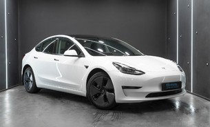 Tesla Model 3 Long Range, Larger 79kWh Battery, Heated Steering Wheel & Seats Pano Roof 1