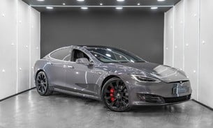 Tesla Model S Performance Ludicrous +, Sub Zero, Hi Fidelity, Adaptive Air Suspension  1