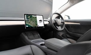 Tesla Model 3 Long Range, Enhanced Autopilot, Heat Pump, Heated Steering Wheel< Pano Roof 2