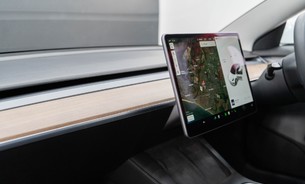 Tesla Model 3 Long Range, Enhanced Autopilot, Heat Pump, Heated Steering Wheel< Pano Roof 11