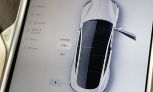 Tesla Model S  P100D Enhanced Autopilot Sub Zero Pack Opening Pano Sunroof Smart Air Susp 19