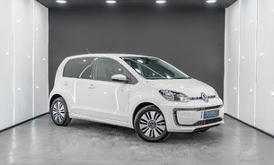 Volkswagen e-up! Reversing Camera, Cruise Control & Lane Keeping, Heated Front Seats 1
