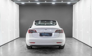 Tesla Model 3 Long Range, One Owner, Heat Pump, Heated Steering Wheel, VAT Qualifying 7