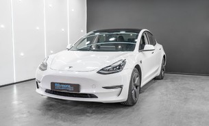 Tesla Model 3 Long Range, One Owner, Heat Pump, Heated Steering Wheel, Low Mileage 5