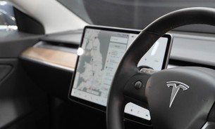 Tesla Model 3 Long Range, Full Self Driving, Auto Lane Change, Navigate on Autopilot ++ 17