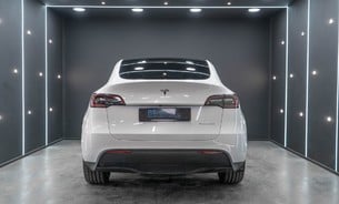 Tesla Model Y Long Range, 20" Induction Wheels, One Owner, Panoramic Roof, Heat Pump 6
