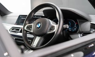 BMW X5 XDrive 45E M Sport, FBMWSH, Sky Lounge Pano Sunroof, 360 Parking Camera 18