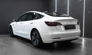 Tesla Model 3 Long Range, Enhanced Autopilot, Auto Lane Change, Navigate on Autopilot 7