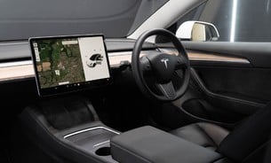 Tesla Model 3 Long Range, Enhanced Autopilot, Auto Lane Change, Navigate on Autopilot 2