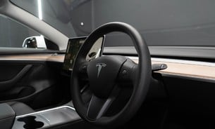 Tesla Model 3 Long Range, Enhanced Autopilot, Auto Lane Change, Navigate on Autopilot 13