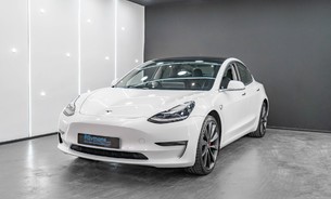 Tesla Model 3 Performance, Black Interior, Panoramic Roof, Heated Seats, Track Mode 3