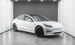 Tesla Model 3 Performance, White interior, Panoramic Roof, Track Mode, Heat Pump 1