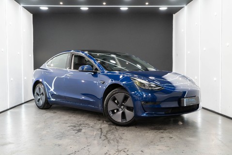 Tesla Model 3 Long Range Rear Wheel Drive c350 Mile Range! Rare Tow Bar Option, One Owner 