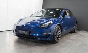 Tesla Model 3 Performance Pano Roof Heat Pump Heated Steering Wheel & Seats Track Mode 5