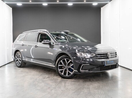 Volkswagen Passat GTE DSG PHEV, Full VW History Just Serviced! One Owner, Adaptive Cruise