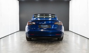 Tesla Model 3 Long Range 1 Year Battery Warranty! One Owner, Premium Sound, Pano Roof 11