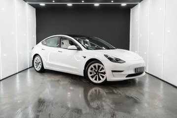 Tesla Model 3 Long Range Enhanced Autopilot 19'' Sport Wheels Heat Pump