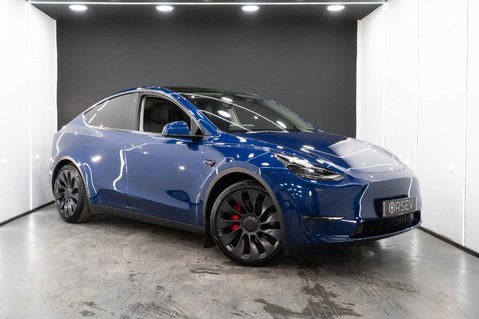 Tesla Model Y Performance, Black Interior, Panoramic Roof, Heated Seats, Track Mode 