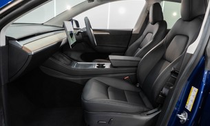 Tesla Model Y Performance, Black Interior, Panoramic Roof, Heated Seats, Track Mode 7