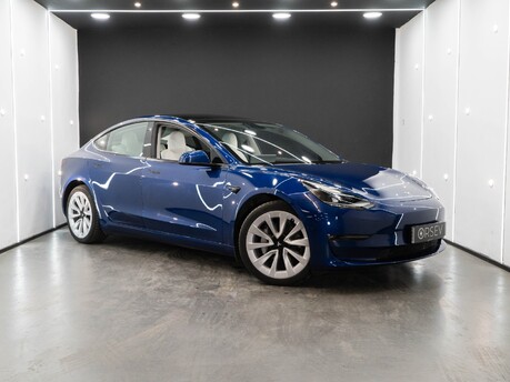 Tesla Model 3 Long Range Enhanced Autopilot 19 inch Sport Wheels White Interior Heat Pump