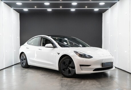 Tesla Model 3 Long Range Heat Pump Heated Steering Wheel Pano Roof Black Interior VAT Q