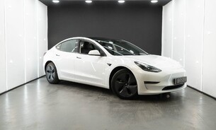 Tesla Model 3 Long Range Heat Pump Heated Steering Wheel Pano Roof Black Interior VAT Q 1