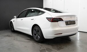 Tesla Model 3 Standard Range Plus Enhanced Autopilot Heat Pump Comfort Suspension LFP 15